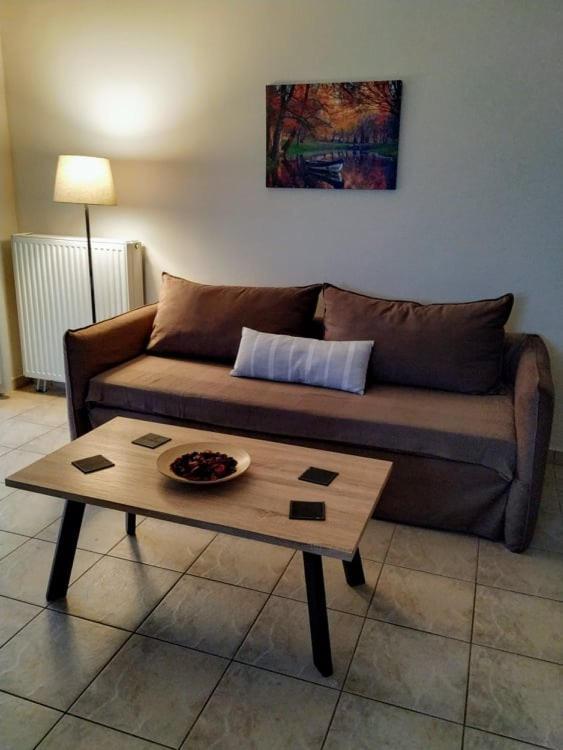 Appartement N&Μ à Méthana Extérieur photo